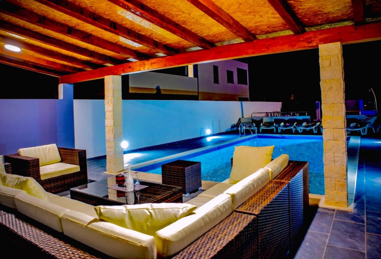 Villa Ana Kaštel Sućurac Zewnętrze zdjęcie